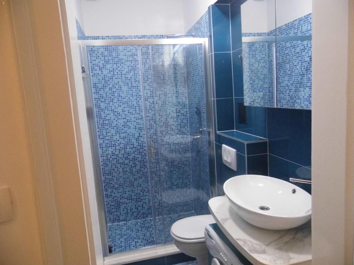 Apartment Ina Спліт Екстер'єр фото