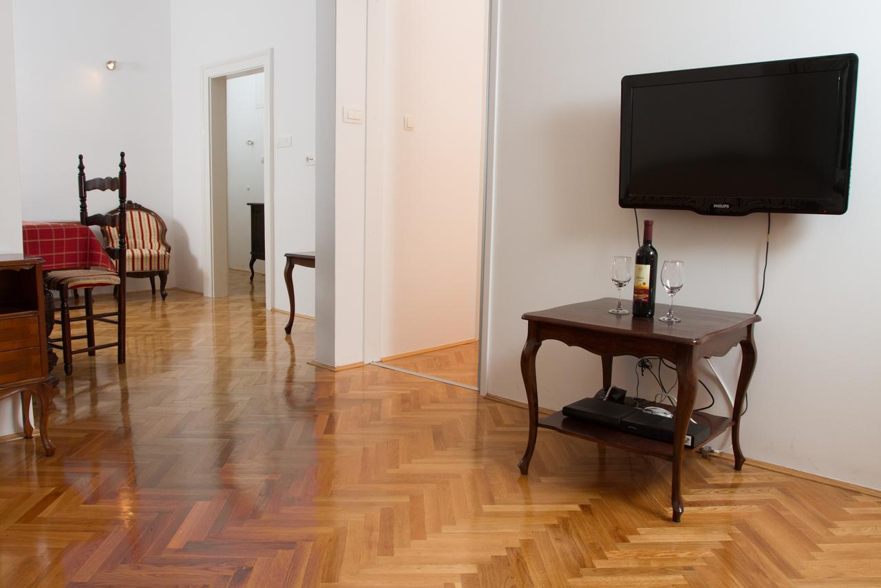 Apartment Ina Спліт Екстер'єр фото