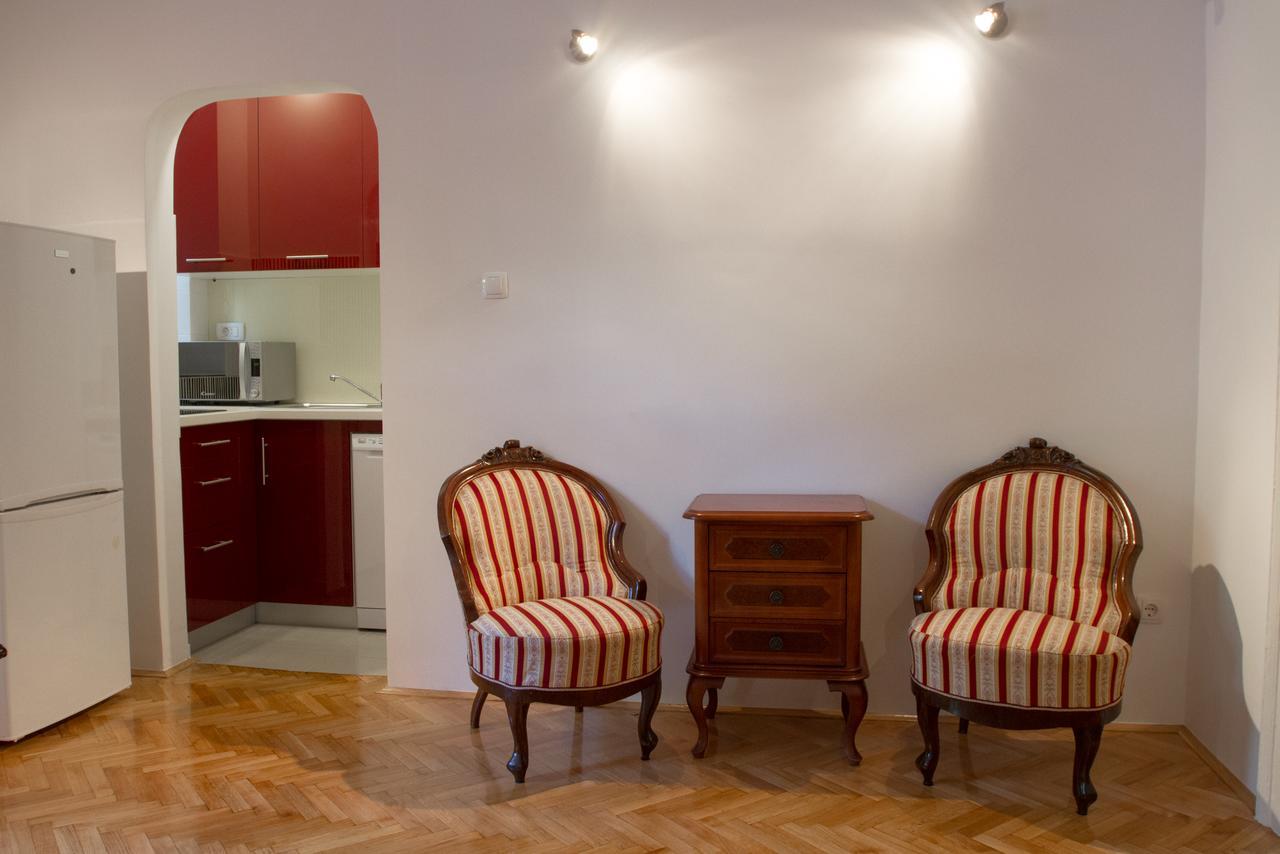 Apartment Ina Спліт Екстер'єр фото